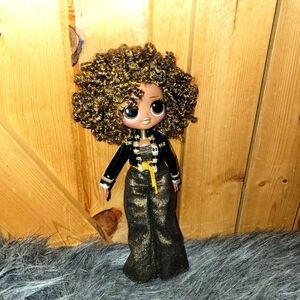 LOL Royal Queen Bee Doll